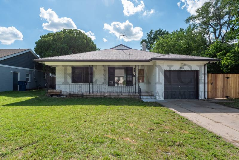 House for rent at 2201 S Glendale, Wichita, KS 67218
