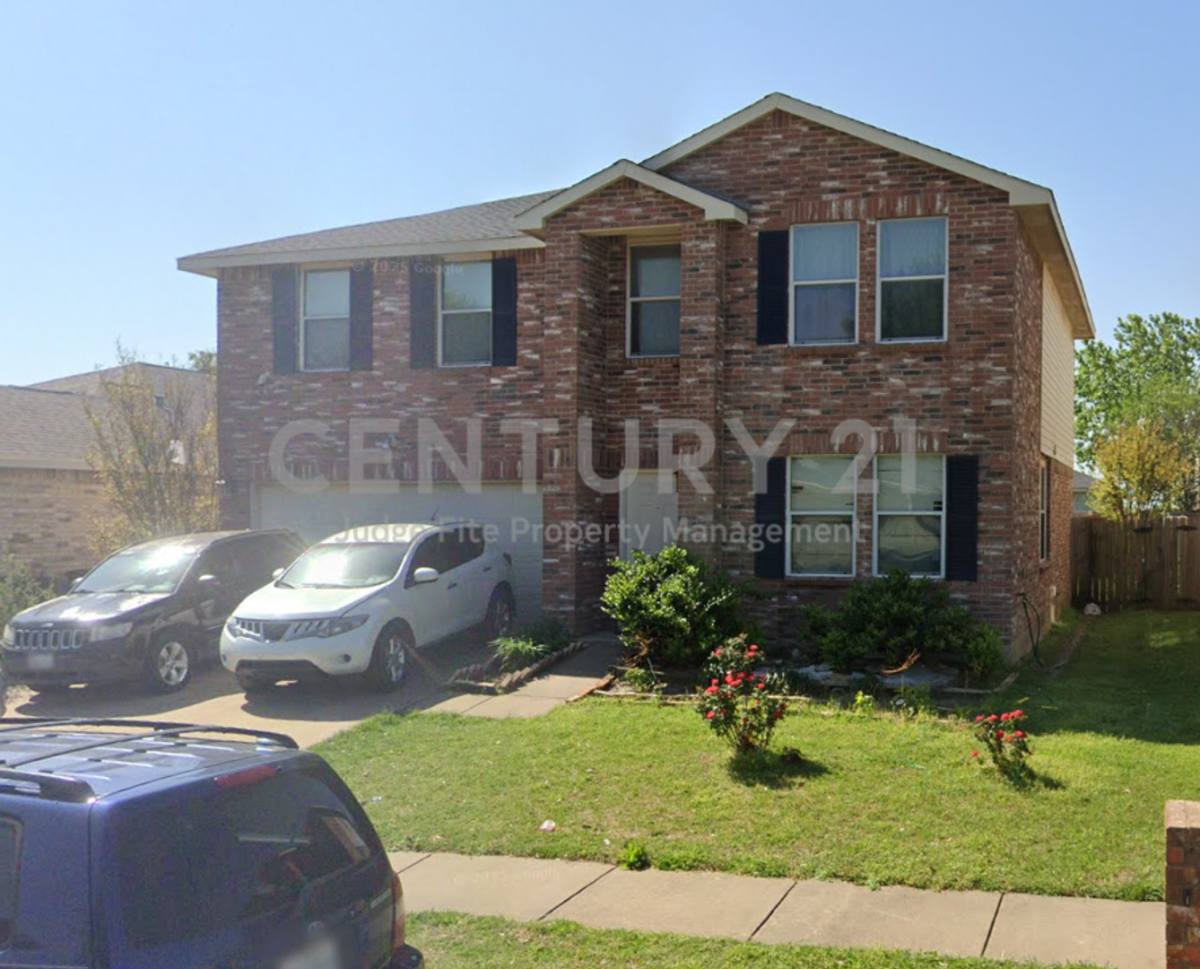 House for rent at 3905 Irish Setter Dr, Fort Worth, TX 76123