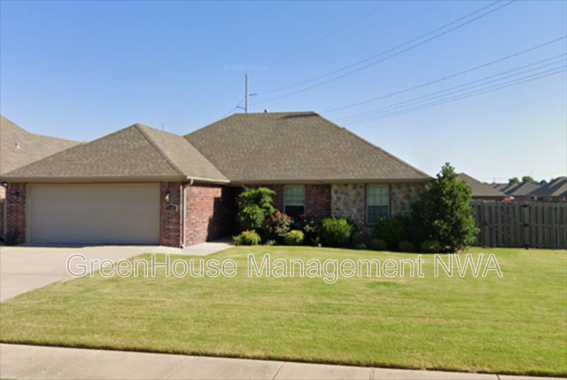 House for rent at 3704 SW Homested Ave, Bentonville, AR 72712