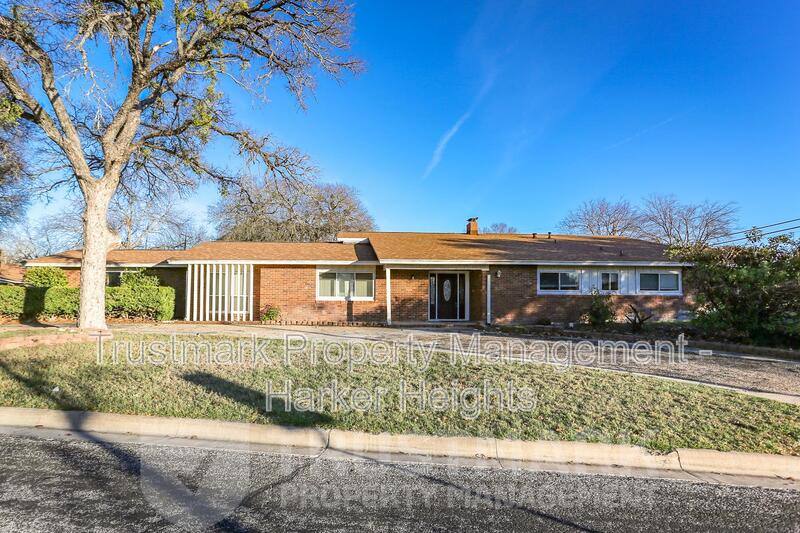 House for rent at 101 Highland Oaks Dr #HIGH101, Harker Heights, TX 76548
