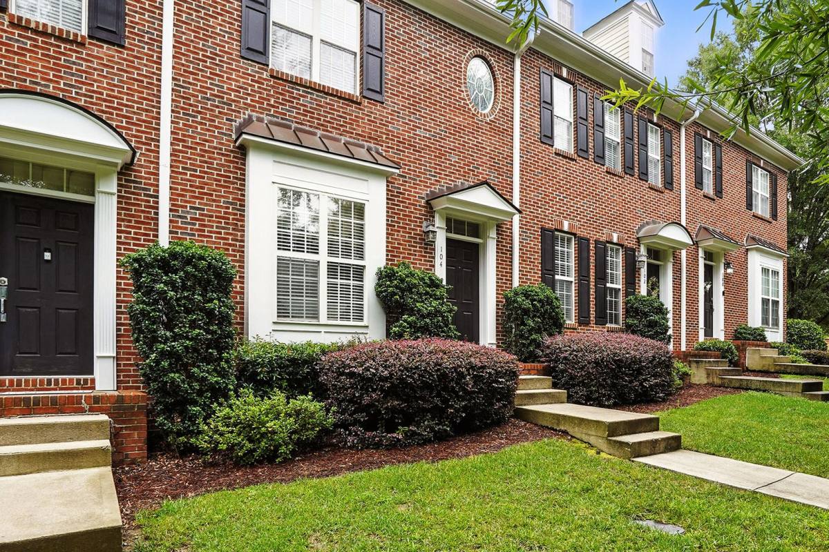 Townhouse for rent at 104 W Savannah Ridge Rd, Holly Springs, NC 27540