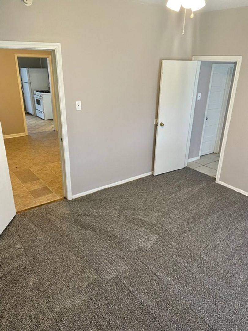 House for rent at 2524 11th St, Port Neches, TX 77651