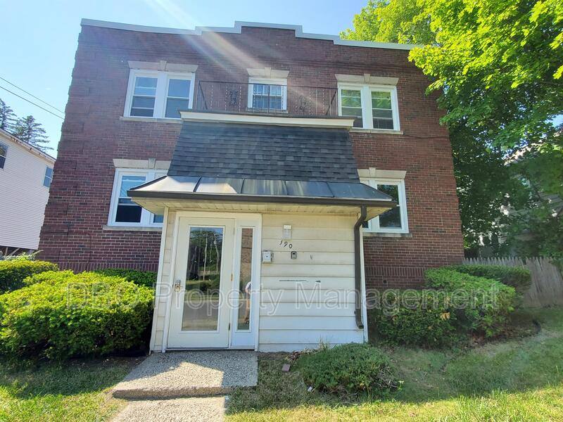 Apartment for rent at 190 S Allen St #2, Albany, NY 12208