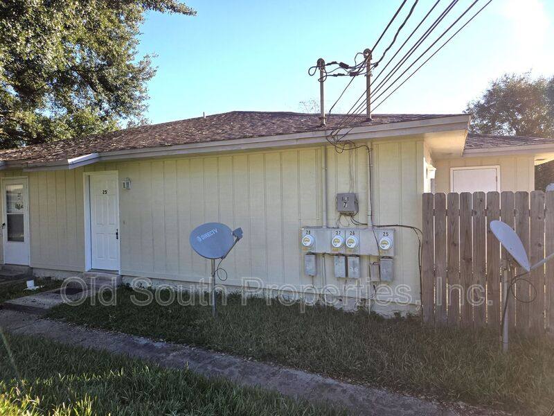 Apartment for rent at 130 E Nine Mile Rd #25, Pensacola, FL 32534
