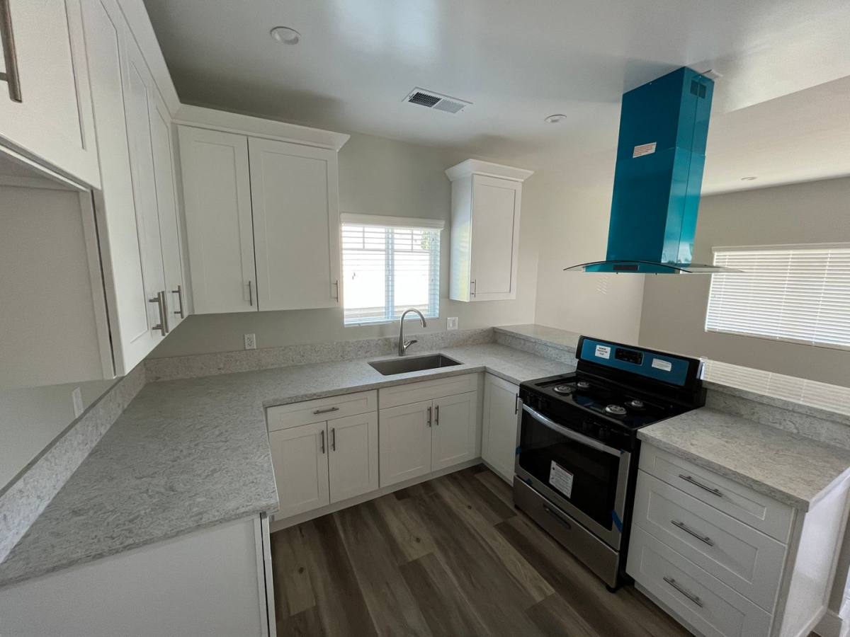 Apartment for rent at 1721 S New Hampshire Ave, Los Angeles, CA 90006