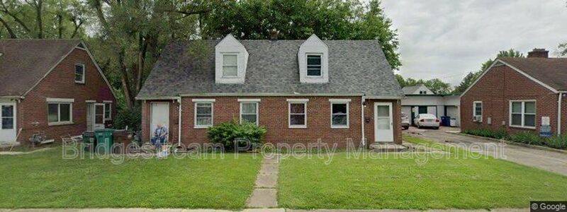 House for rent at 350 Wallace Dr, Fairborn, OH 45324