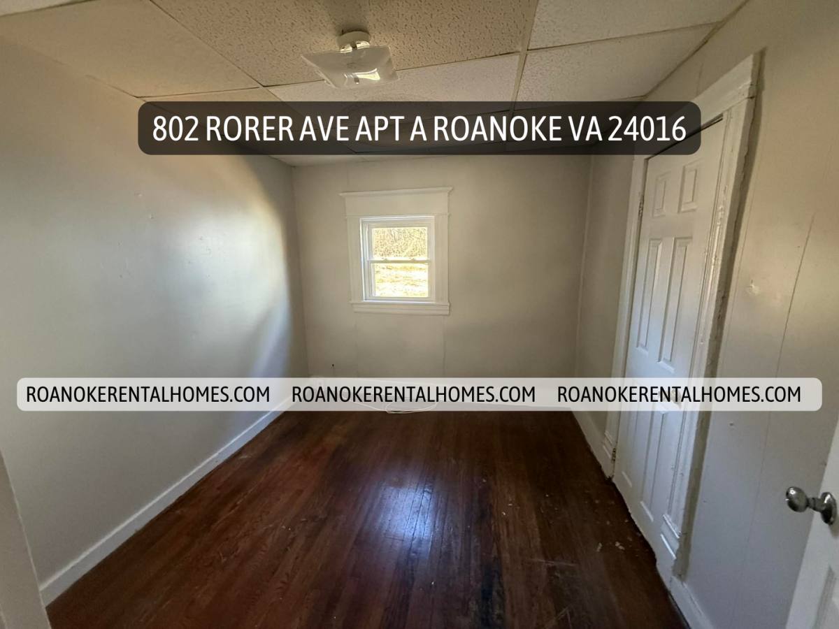 Apartment for rent at 802 Rorer Ave SW, Roanoke, VA 24016