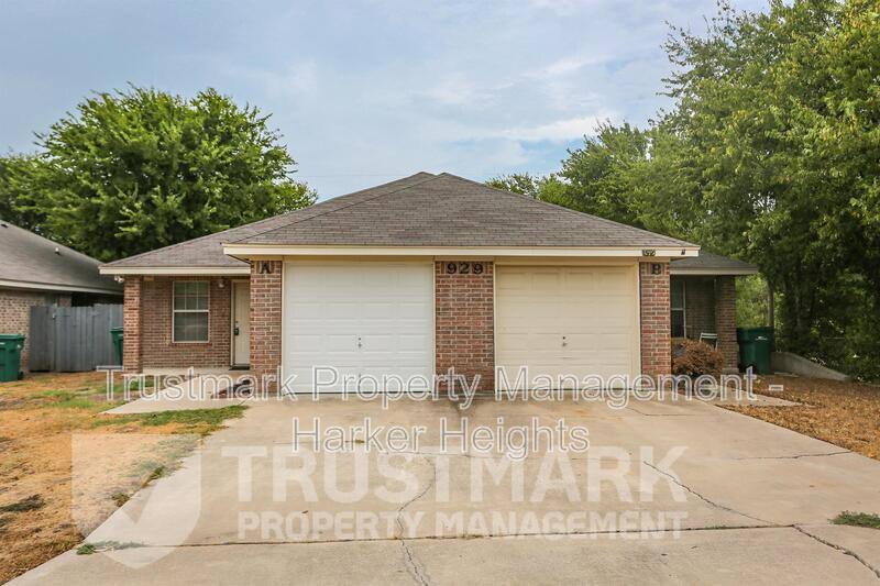 House for rent at 929 A Pinewood Dr, Harker Heights, TX 76548