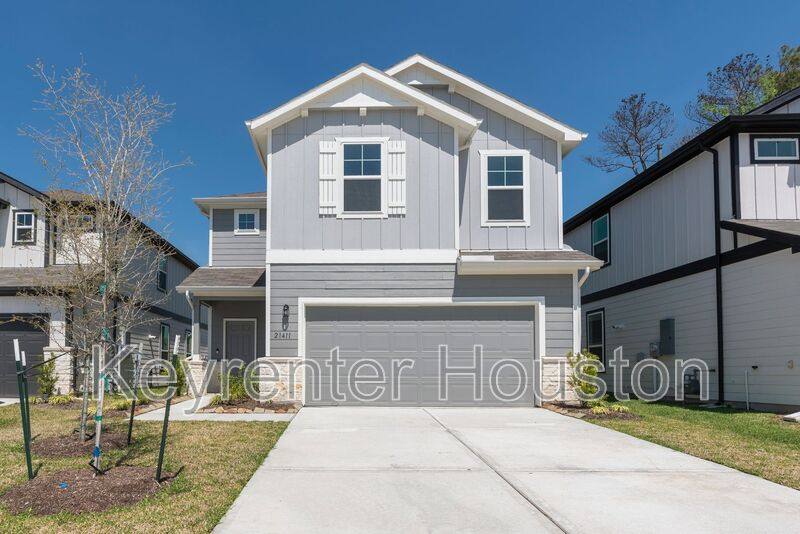 House for rent at 21411 Austell Pond Dr, Porter, TX 77365
