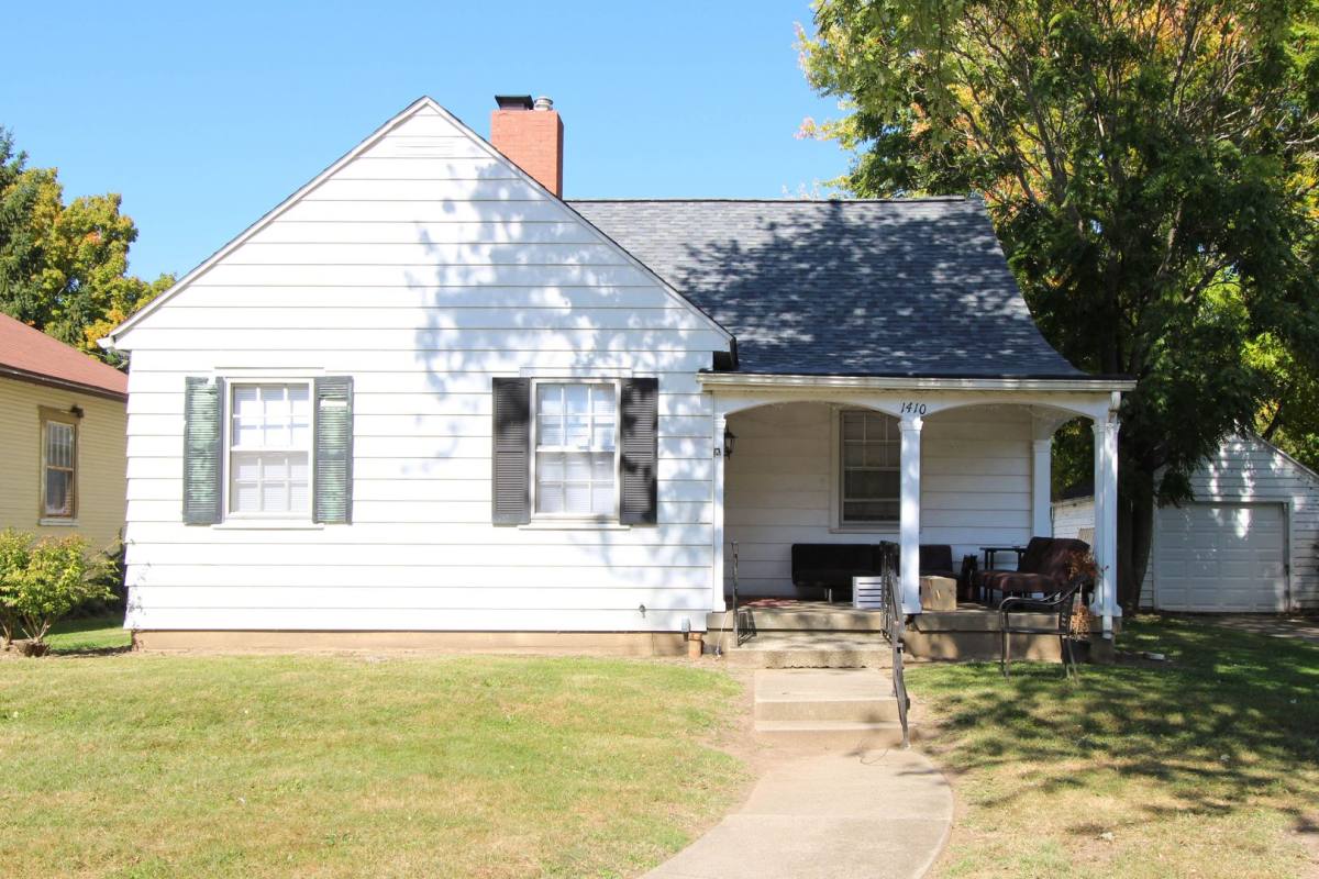 House for rent at 1410 W Main St, Muncie, IN 47303