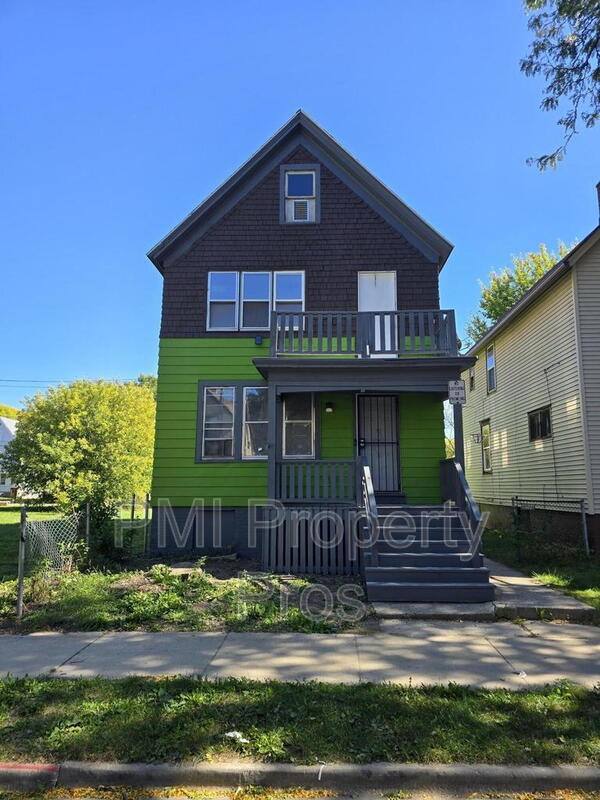 Apartment for rent at 3138A N 11th St, Milwaukee, WI 53206
