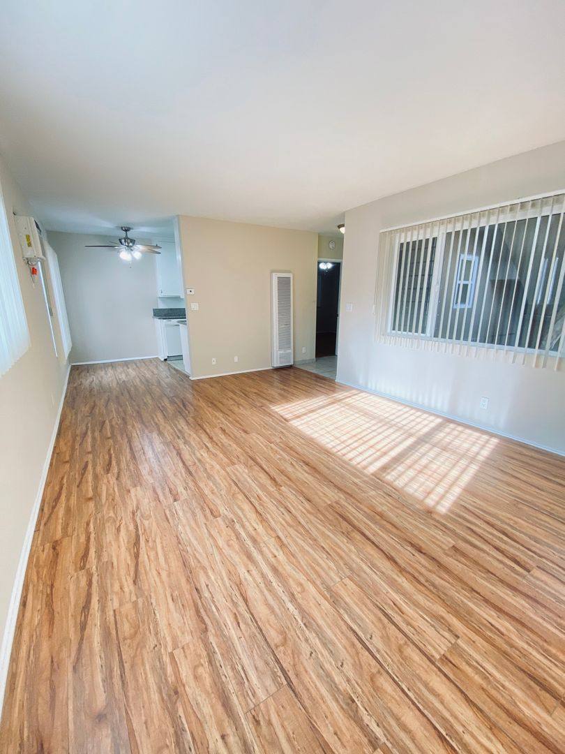 Apartment for rent at 11865 Rochester Ave, Los Angeles, CA 90025