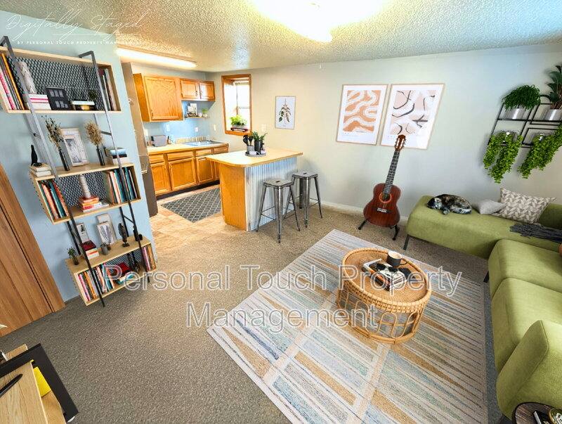 Apartment for rent at 1009 13th Ave N #1, Fargo, ND 58102