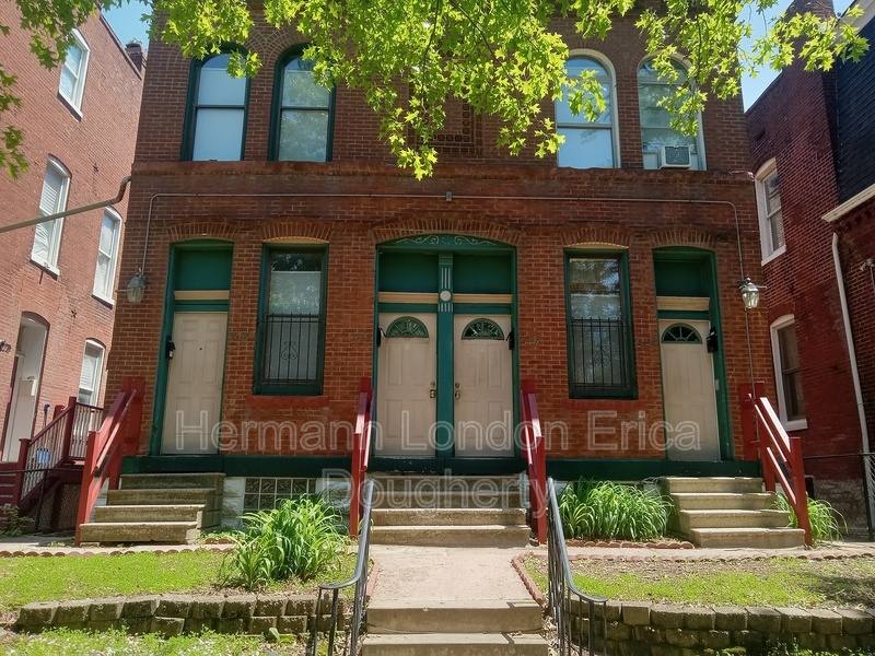 Apartment for rent at 3440 S Jefferson #2F, Saint Louis, MO 63118