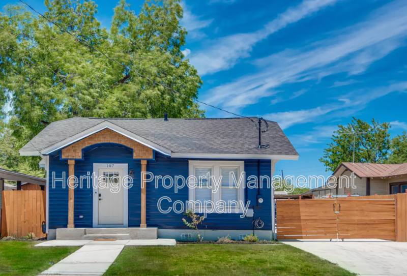House for rent at 107 W Hart Ave, San Antonio, TX 78214