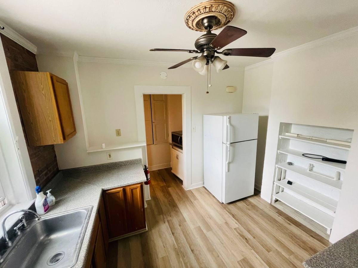 Apartment for rent at 359 Hamilton Ave, Albany, NY 12210