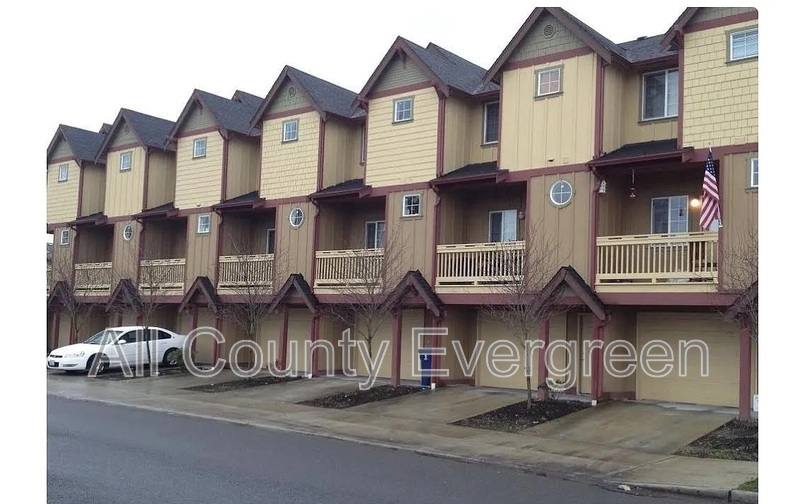 Townhouse for rent at 3110 S 43rd St #C, Tacoma, WA 98409