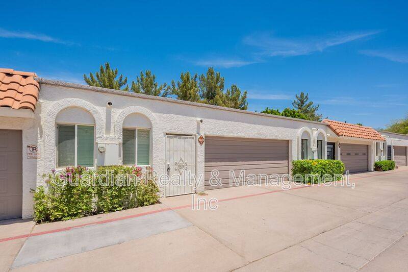 Townhouse for rent at 3401 N 37th St #13, Phoenix, AZ 85018
