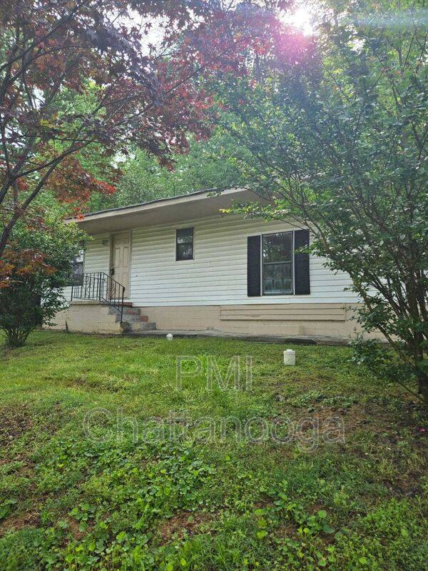 House for rent at 1726 Ashmore Ave, Chattanooga, TN 37415