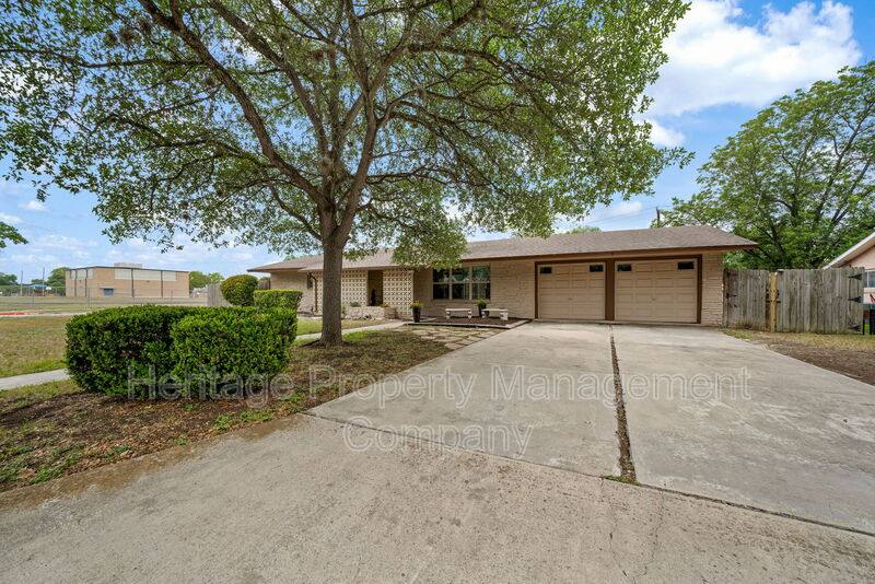 House for rent at 434 Winfield, San Antonio, TX 78239