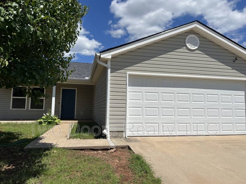 House for rent at 9116 Snowberry Dr, Oklahoma City, OK 73165