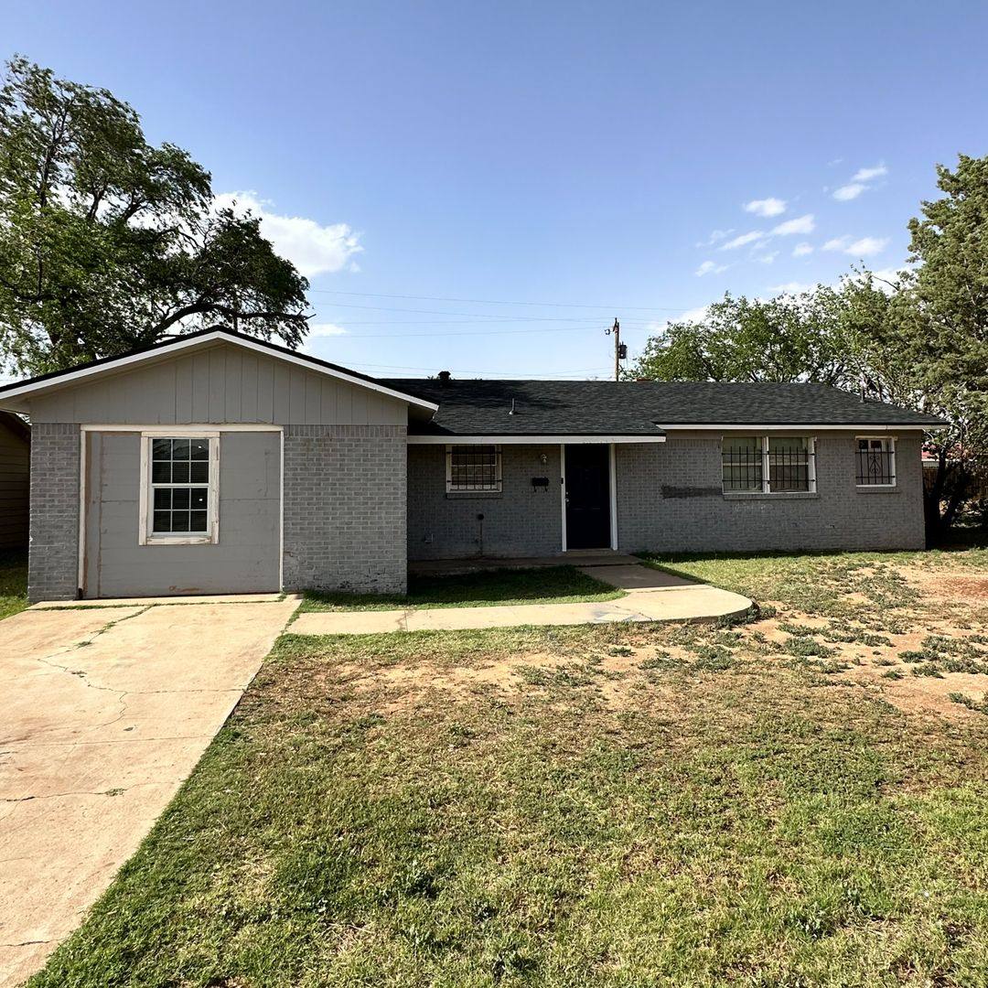 House for rent at 1511 E Amherst St, Lubbock, TX 79403