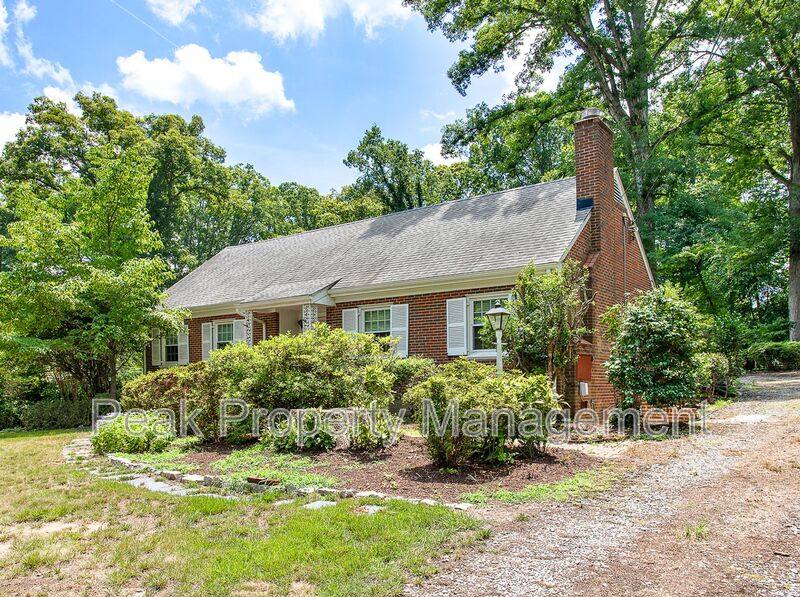 House for rent at 6623 Wexford Lane, Richmond, VA 23225