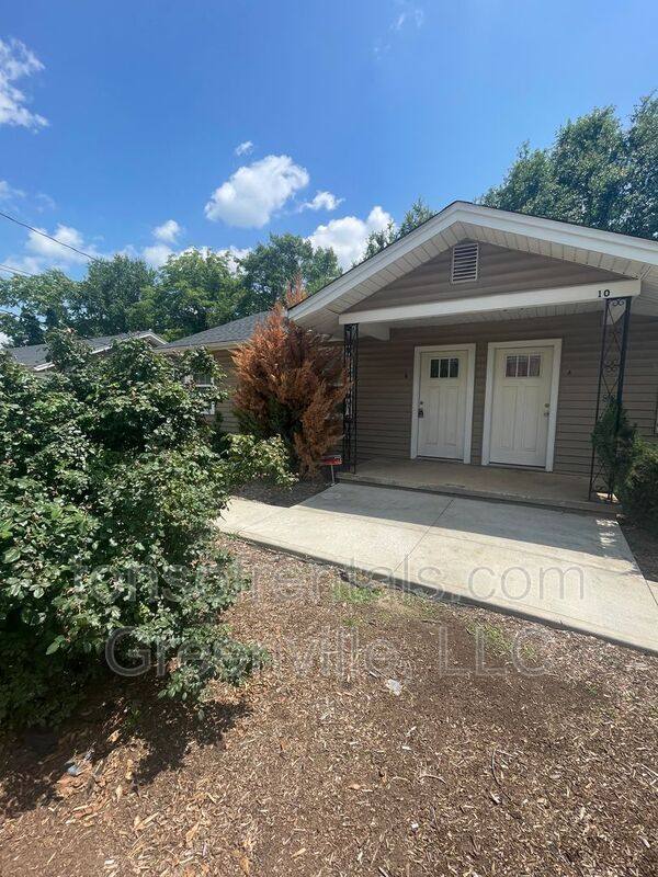 Apartment for rent at 10 Traynham St #B, Greenville, SC 29605