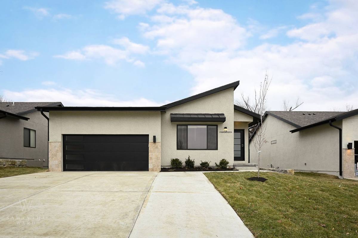 House for rent at 214 E Maplewood Lane, Raymore, MO 64083