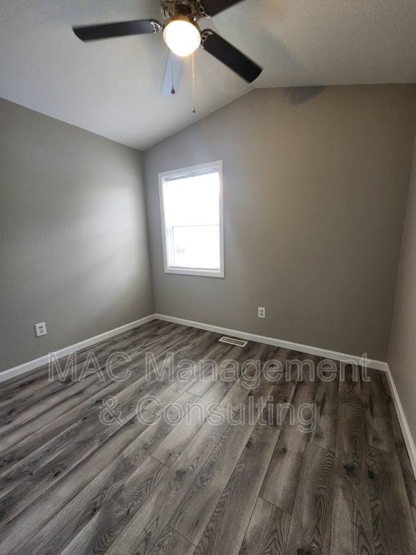 Apartment for rent at 1319 Autumn Ave #D, Cookeville, TN 38501