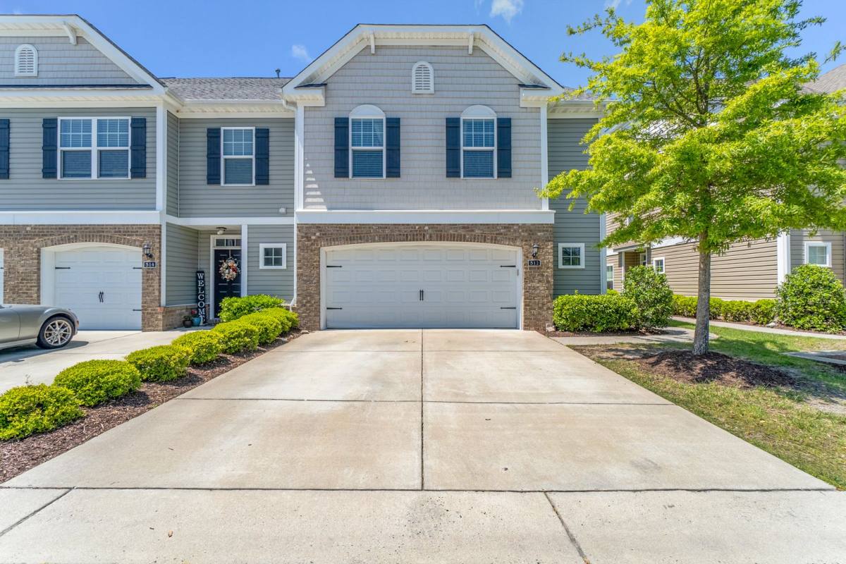 House for rent at 512 Abelia Way, Chesapeake, VA 23322