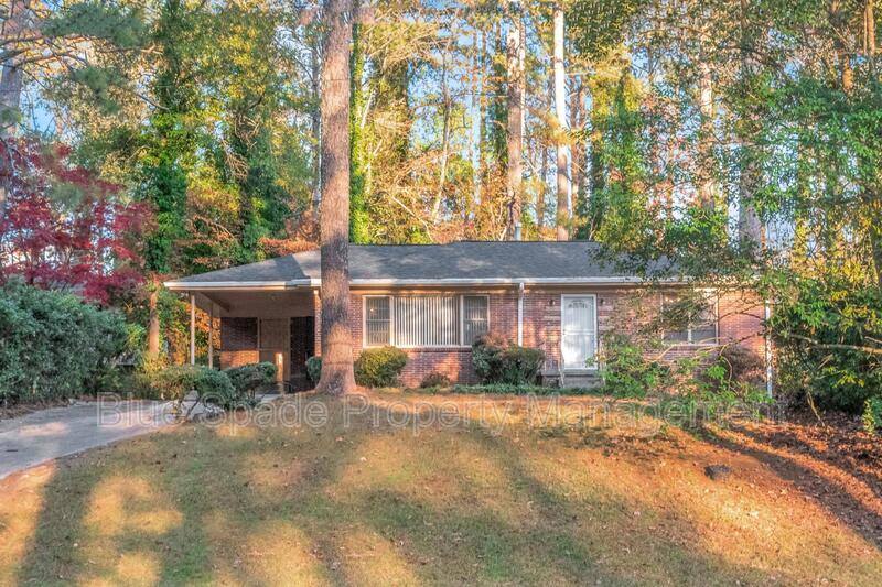 House for rent at 409 Kildare Ave NW, Atlanta, GA 30318