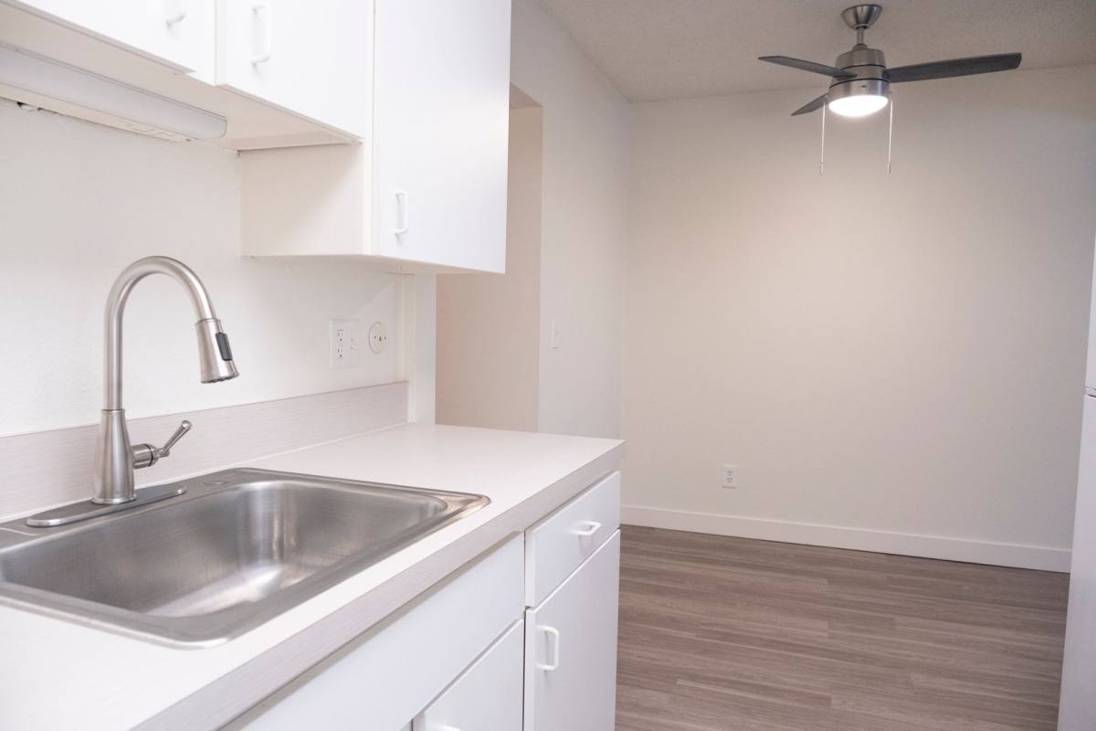 Apartment for rent at 1903 NE Schuyler, Portland, OR 97212