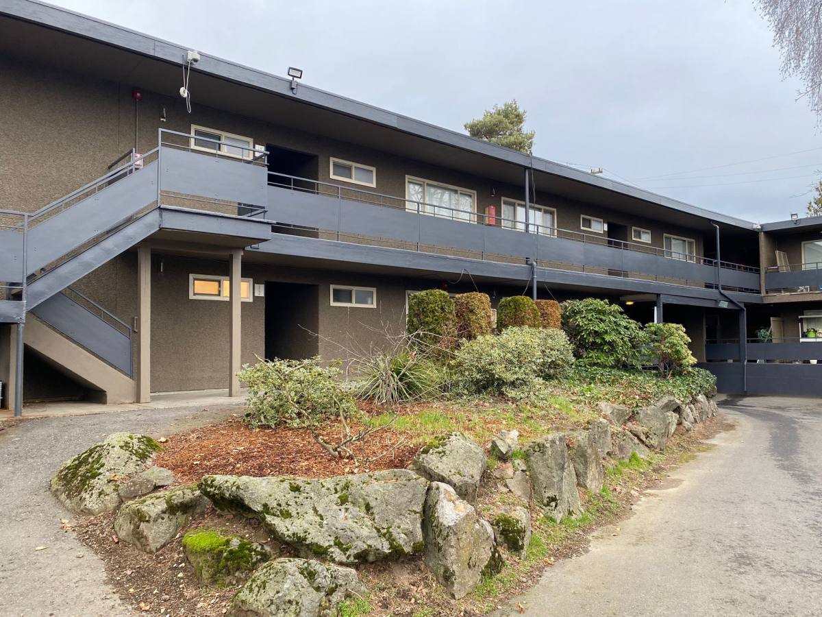 Apartment for rent at 143 S 152nd St, Seattle, WA 98148