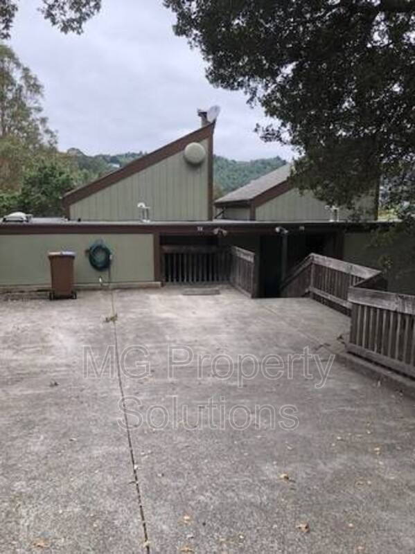 Townhouse for rent at 72 Martens Blvd #1, San Rafael, CA 94901