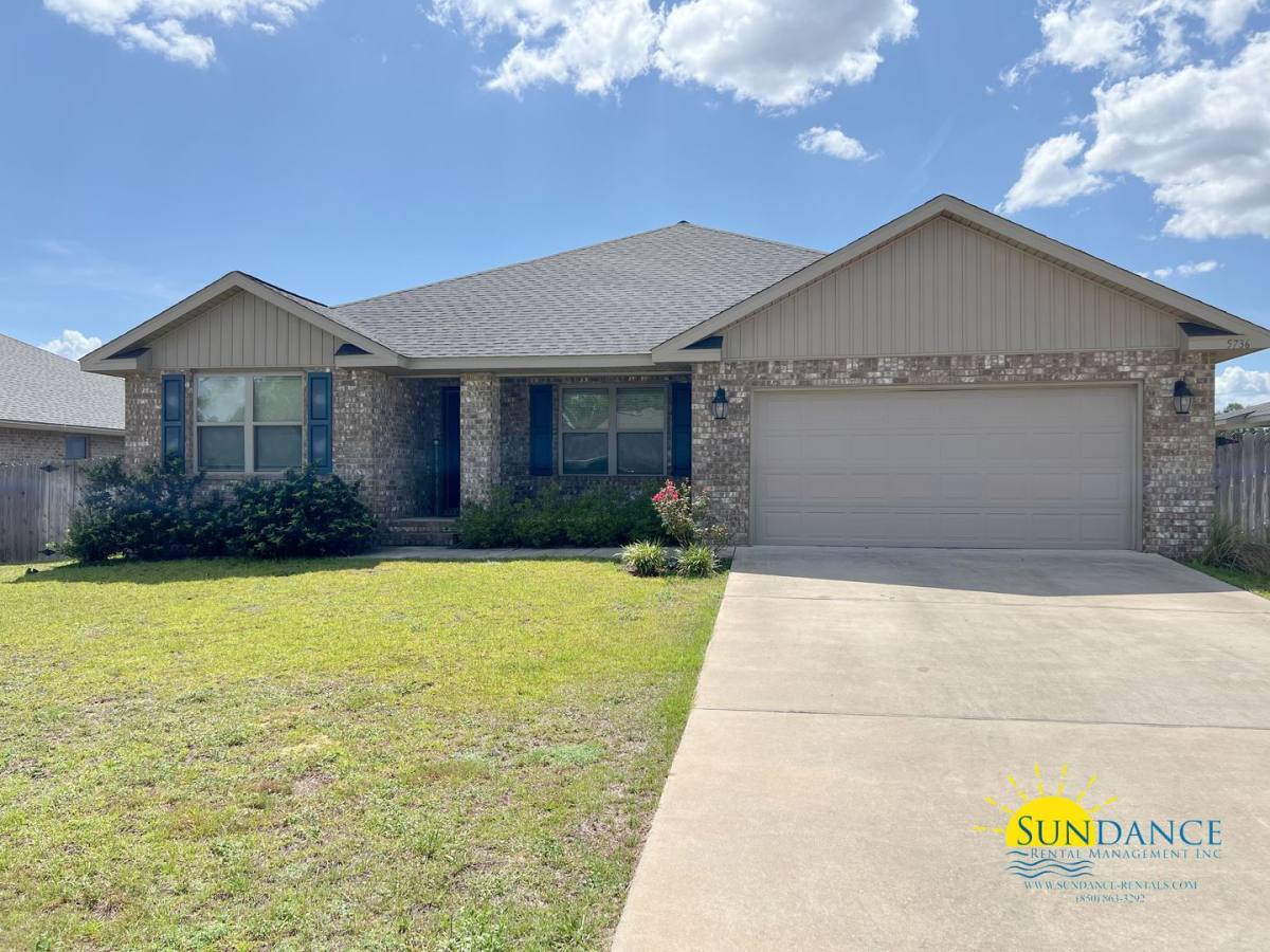 House for rent at 5736 Marigold Loop, Crestview, FL 32539