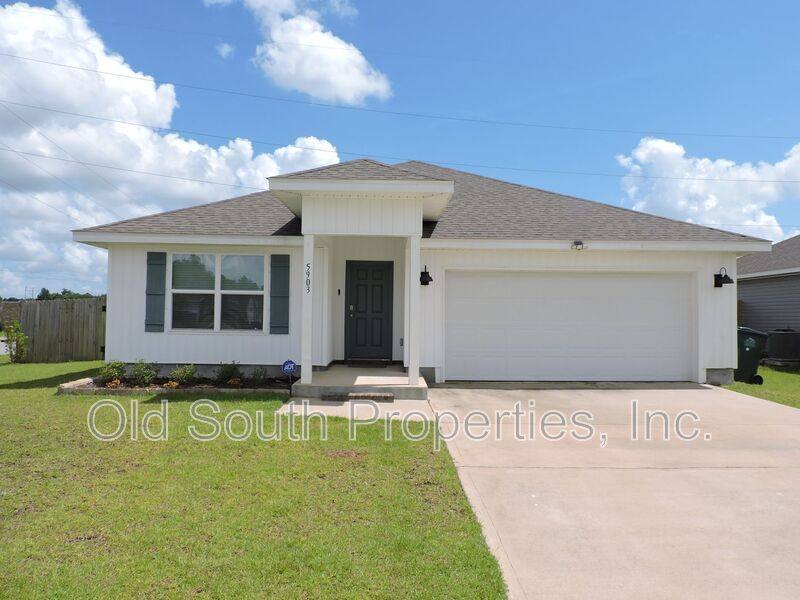 House for rent at 5903 Laurel Oak Dr, Pensacola, FL 32526