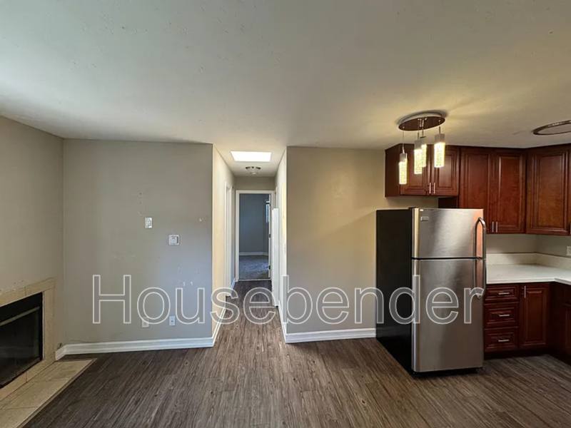 Apartment for rent at 6755 Mission Gorge Rd #9, San Diego, CA 92120