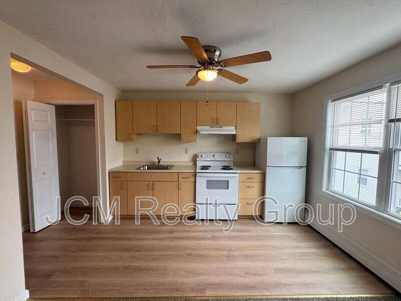 Apartment for rent at 111 Main St #U3R U6r U7r U8r U12r, Peabody, MA 01960
