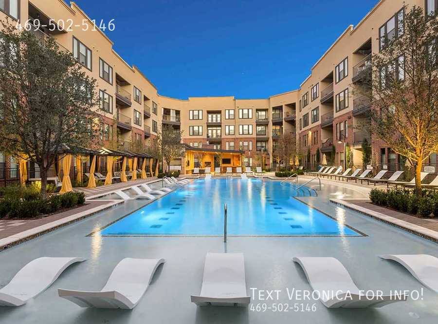 Apartment for rent at 5961 W Parker Rd, Plano, TX 75093