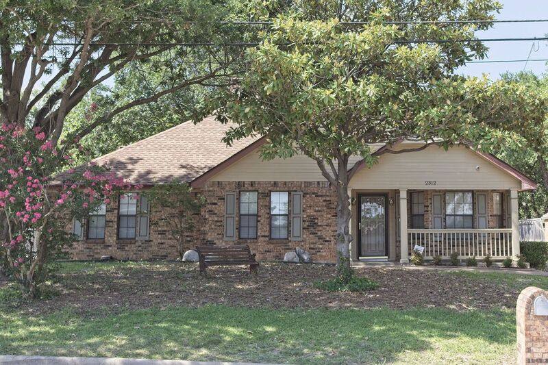 House for rent at 2312 Rockhill, McKinney, TX 75070