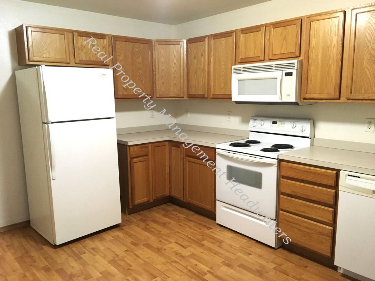 Apartment for rent at 106 E King St, East Helena, MT 59635