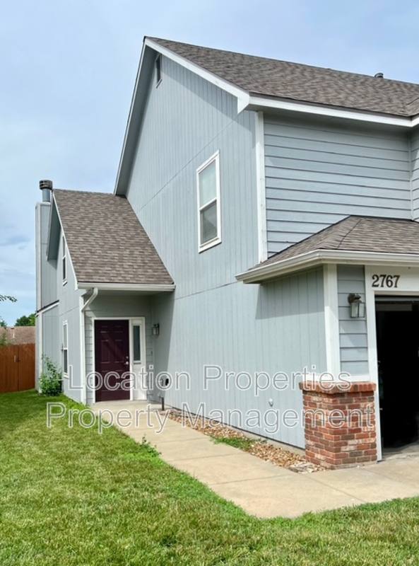 Townhouse for rent at 2767 Grand Circle #1, Lawrence, KS 66047