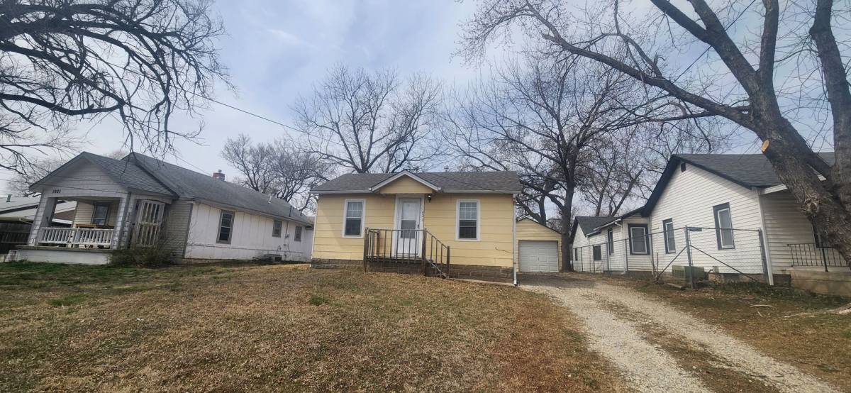 House for rent at 1023 N St Paul, Wichita, KS 67203