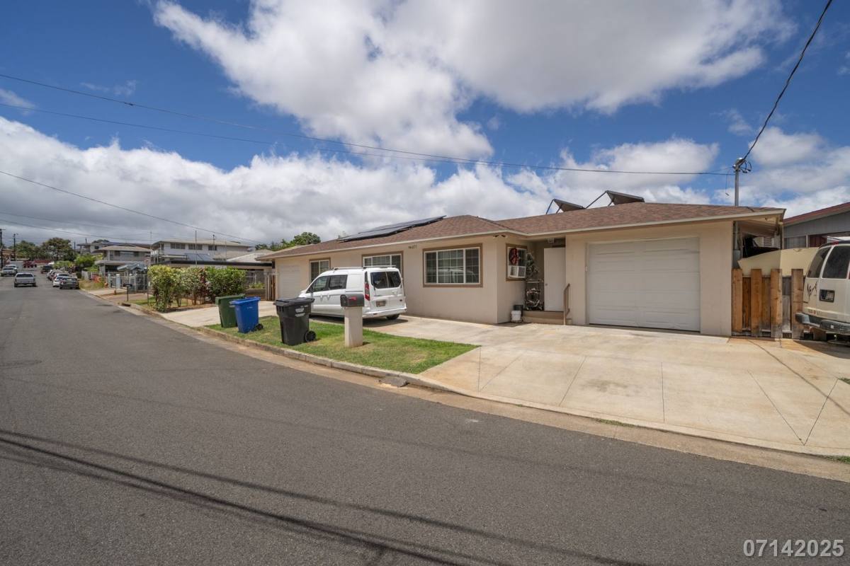 House for rent at 94-277 Kahuawai St, Waipahu, HI 96797