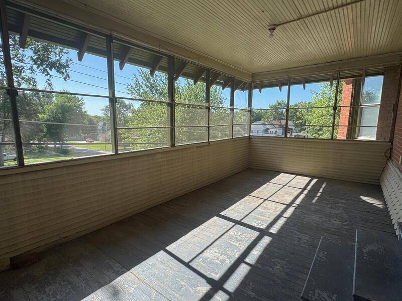 Apartment for rent at 424 W 8th St #4, York, NE 68467