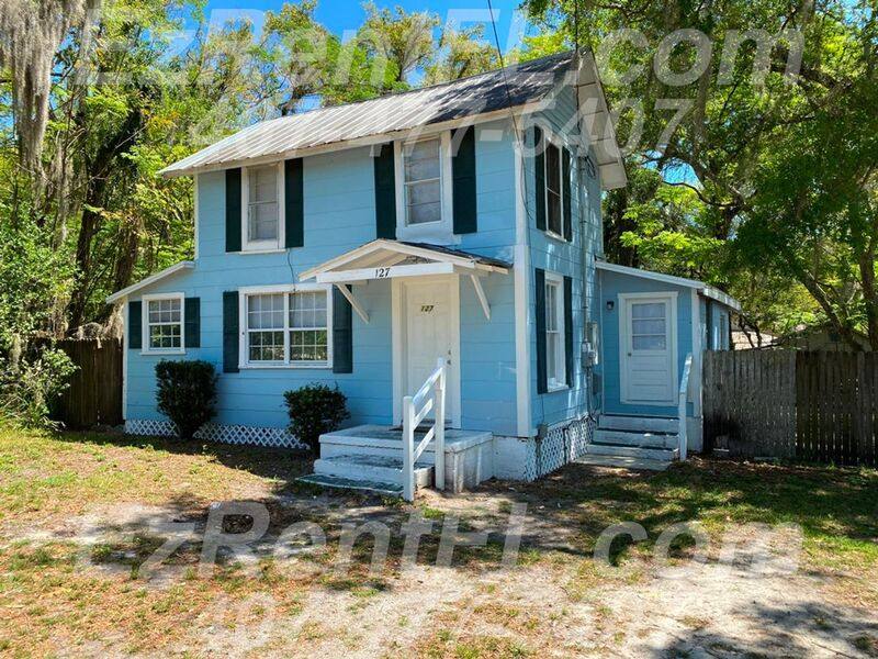 House for rent at 127 S Garfield Ave, Deland, FL 32724