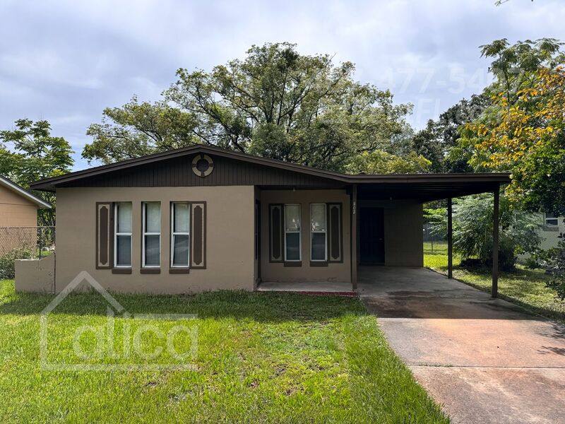 House for rent at 802 Orange Ave, Sanford, FL 32771