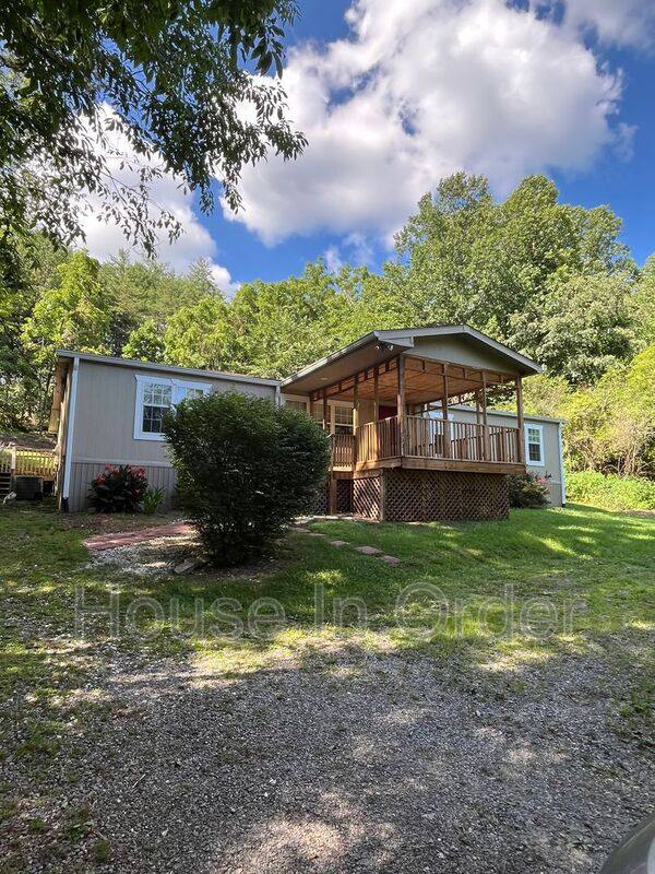 House for rent at 117 Old Charlotte Highway, Asheville, NC 28803