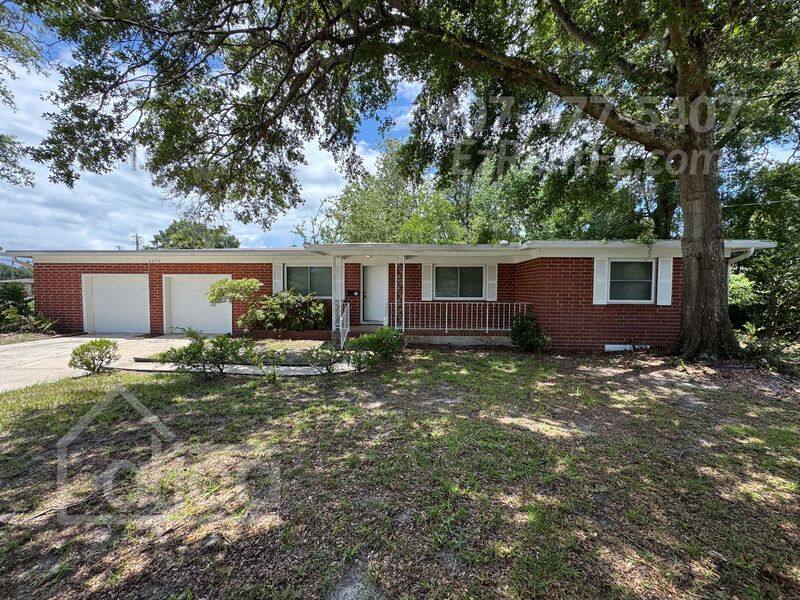 House for rent at 6657 Blackwood Dr, Jacksonville, FL 32277